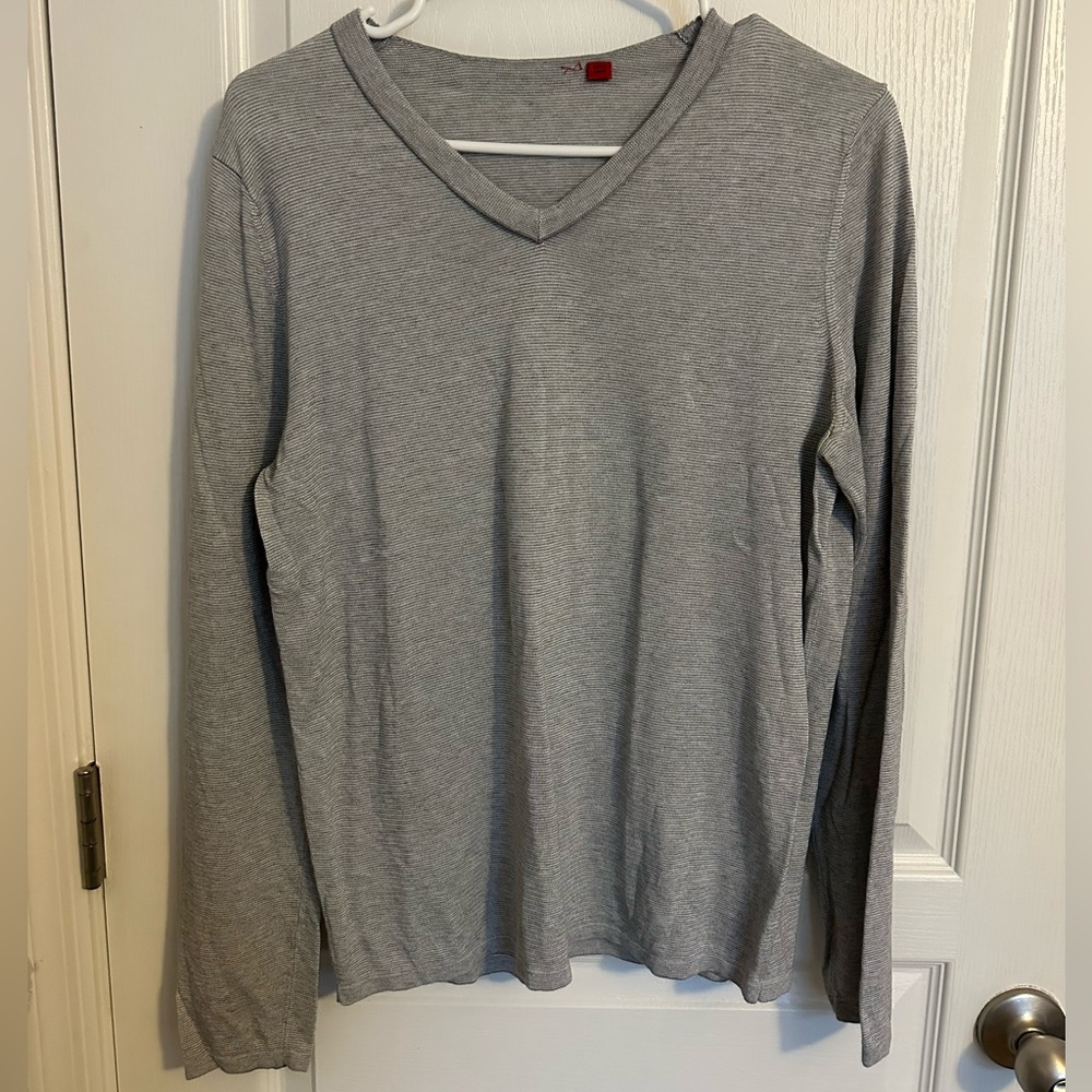 Guess Sweater